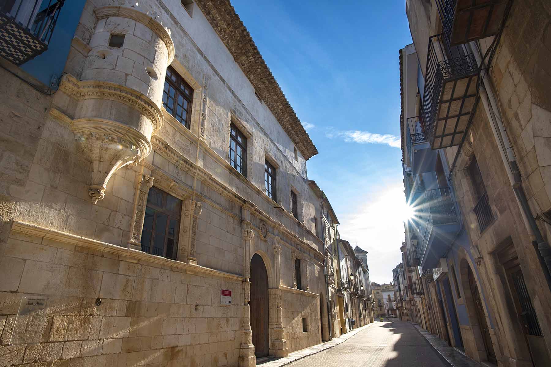 Façana_1800x1200 Palacio de Villores